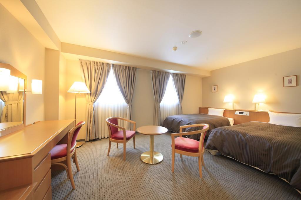 Hotel Morschein Мацумото Екстериор снимка
