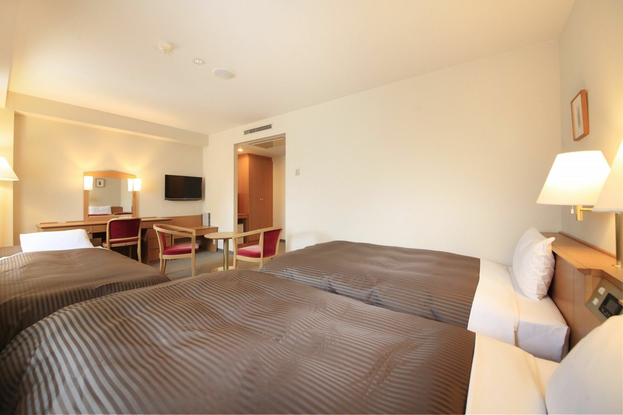 Hotel Morschein Мацумото Екстериор снимка